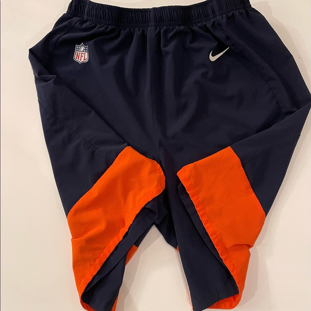 Denver Broncos Nike Shorts - Picture 4 of 5